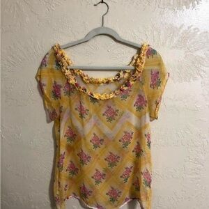 Dosa sheer yellow & pink flower short sleeve Top S
